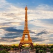 Citybreak in romanticul Paris – 4 nopti, 250 de euro/persoana cazare+transport
